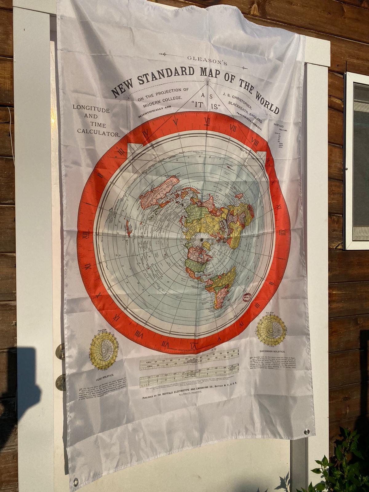 Flag New Standard Map of the World Gleason's 1892 Flat Earth